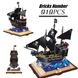 Конструктор пиратский корабль Черная жемчужина с подставкой магическая книга 13019 (919 деталей)