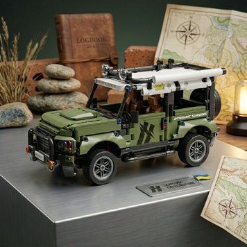 Конструктор машинка  джип Дефендер 768 деталей 1:14 Technic інерційна 9056-1 зелений
