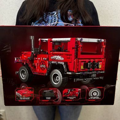 Конструктор джип позашляховик Jeep offroad 910 деталей 1:14 Technic інерційна 3311 червоний