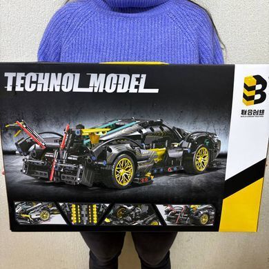 Конструктор машинка Ламборгіні&nbsp;Візіон Гран Турізмо 1028&nbsp;деталей Technic чорний JKC 7105